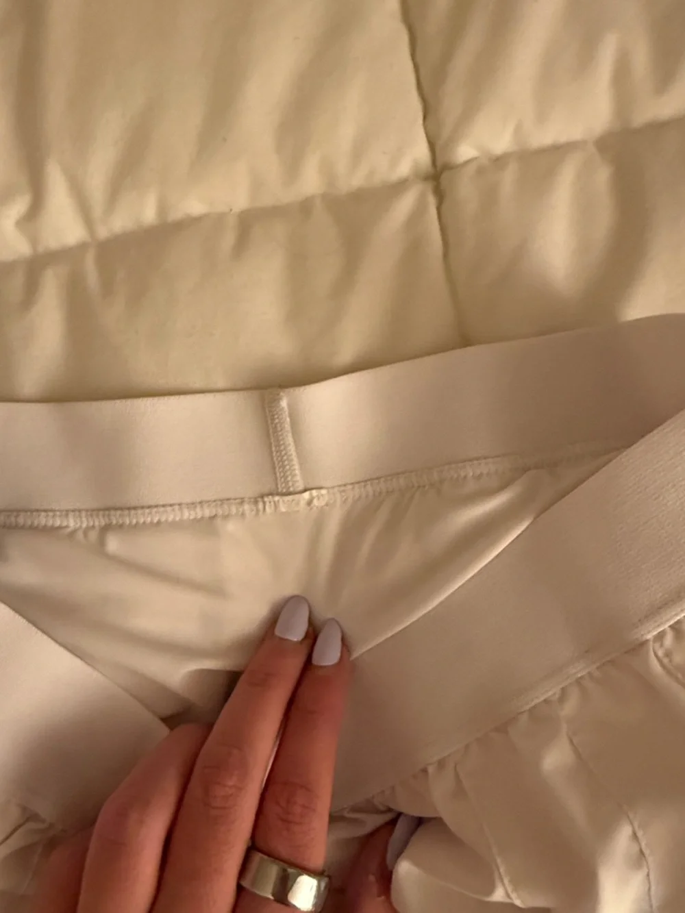 ALO Yoga White Pleated Tennis Skort